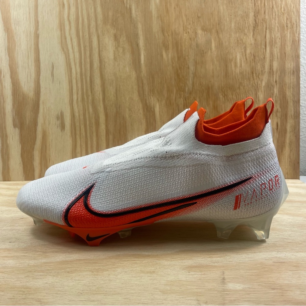 NEW Nike Mens Vapor Edge Elite 360 Flyknit Football Cleats Sz 14  CV6282-100